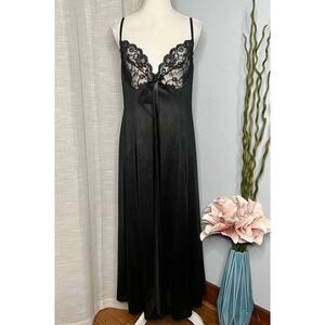 Vintage Intimate Attitudes Nightgown Black Lace Full Sweep Satin Women's 2X